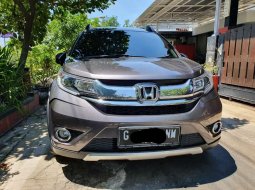 Mobil Honda BR-V 2017 E terbaik di Jawa Tengah 15