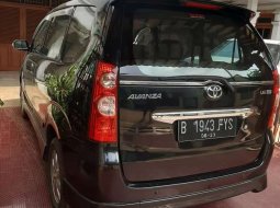 Jawa Barat, Toyota Avanza S 2009 kondisi terawat 10