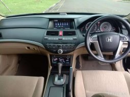 Mobil Honda Accord 2012 VTi dijual, Banten 1