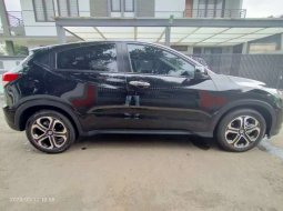 Jawa Barat, jual mobil Honda HR-V E 2019 dengan harga terjangkau 4