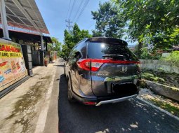 Mobil Honda BR-V 2017 E terbaik di Jawa Tengah 2