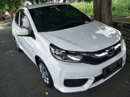 Jawa Timur, jual mobil Honda Brio Satya 2019 dengan harga terjangkau 1