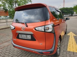 Jual mobil Toyota Sienta V 2017 terbaik, Tangerang Selatan 1