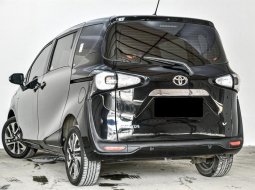 Dijual Mobil Toyota Sienta V 2017 di DKI Jakarta 4