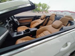 Dijual cepat Mercedes-Benz E-Class E 250 2011 Convertible, DKI Jakarta 2