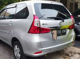 Jual mobil bekas murah Daihatsu Xenia R STD 2017 di Jawa Tengah 3
