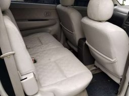 Toyota Avanza 2011 Sumatra Selatan dijual dengan harga termurah 8