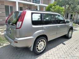 Jual Nissan X-Trail 2.5 2005 harga murah di Jawa Timur 7