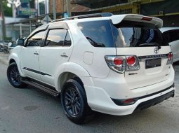 Sumatra Utara, jual mobil Toyota Fortuner TRD 2013 dengan harga terjangkau 2