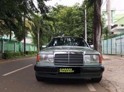 Jual mobil bekas murah Mercedes-Benz 300E 1991 di DKI Jakarta 9