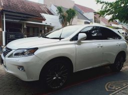 Dijual mobil bekas Lexus RX 270, Jawa Timur  7