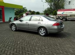 Honda Accord 2008 Jawa Timur dijual dengan harga termurah 8