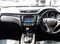 Dijual mobil bekas Nissan X-Trail 2.0 2017, Depok 4