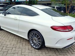 Dijual mobil bekas Mercedes-Benz C-Class C 300, DKI Jakarta  11