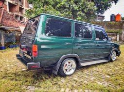 DIY Yogyakarta, Toyota Kijang Grand Extra 1996 kondisi terawat 6