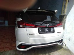 Jawa Timur, Toyota Yaris TRD Sportivo 2018 kondisi terawat 5