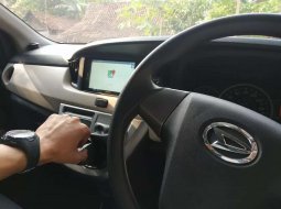 Mobil Daihatsu Sigra 2017 R terbaik di Jawa Timur 6