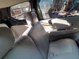 Mobil Daihatsu Xenia 2011 Li dijual, Jawa Barat 5