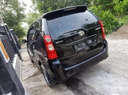 Jual mobil bekas murah Daihatsu Xenia Xi 2011 di Jawa Tengah 2