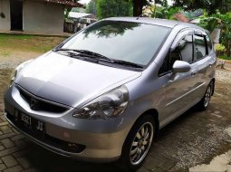 Dijual mobil bekas Honda Jazz i-DSI, Jawa Tengah  8