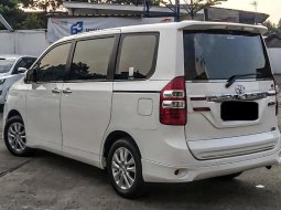 Jual Mobil Toyota NAV1 Luxury V 2015 di DKI Jakarta 4