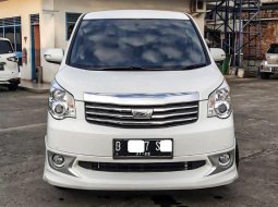 Jual Mobil Toyota NAV1 Luxury V 2015 di DKI Jakarta 2