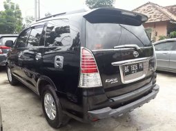 Sumatra Selatan, jual mobil Toyota Kijang Innova V 2011 dengan harga terjangkau 4