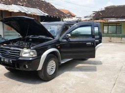 Jawa Tengah, Ford Everest XLT 2004 kondisi terawat 2