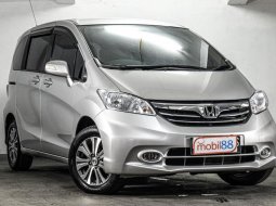 Jual Cepat Mobil Honda Freed E 2013 di Jawa Timur 1