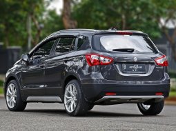 Dijual mobil Suzuki SX4 S-Cross AT 2016, Tangerang 6