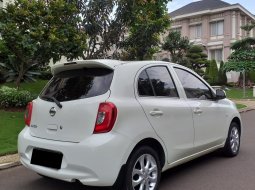 Dijual mobil Nissan March 1.2L 2015 Facelift Putih, Tangerang Selatan 7