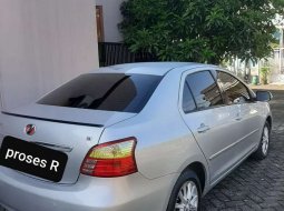 Mobil Toyota Vios 2010 G dijual, Jawa Tengah 8