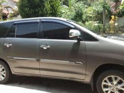 Jual mobil bekas murah Toyota Kijang Innova 2.5 G 2010 di DIY Yogyakarta 3