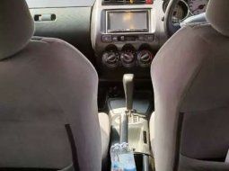 Jawa Barat, jual mobil Honda Jazz i-DSI 2005 dengan harga terjangkau 3