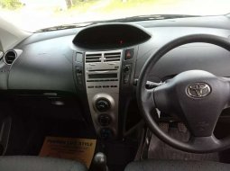 Jawa Timur, jual mobil Toyota Yaris E 2011 dengan harga terjangkau 4