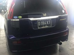 Jual cepat Honda Stream 2.0 2001 di Jawa Barat 1