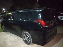 Bali, jual mobil Toyota Alphard 2.4 NA 2019 dengan harga terjangkau 2