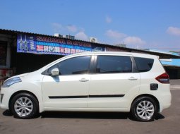 Dijual Mobil Suzuki Ertiga GL AT 2013 terbaik, DKI Jakarta 6