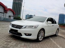 Dijual cepat Honda Accord 2.4 VTi-L 2015 terbaik, DKI Jakarta 10