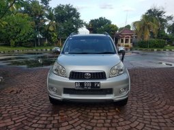 DIY Yogyakarta, Mobil bekas Toyota Rush S 2012 dijual  9
