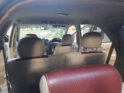 DIY Yogyakarta, Mobil bekas Toyota Rush S 2012 dijual  8