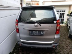 Jual Daihatsu Xenia X 2011 harga murah di Jawa Barat 4