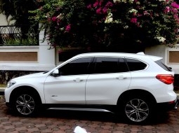 Jual cepat mobil BMW X1 XLine 2017 Antik Warranty Garansi, Jawa Timur Surabaya 5