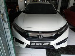 Dijual mobil Honda Civic 2.0 i-Vtec 2018 terbaik, DIY Yogyakarta  8