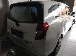 Jual cepat mobil Daihatsu Sigra R 2017 di DIY Yogyakarta 2