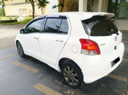 Jual mobil bekas murah Toyota Yaris E 2011 di Jawa Tengah 2