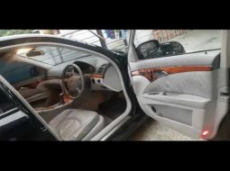 Mobil Mercedes-Benz E-Class 2002 E 240 dijual, Jawa Barat 2