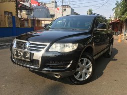 Dijual cepat Volkswagen Touareg 3.0 TDI Sunroof Tahun 2007 di DKI Jakarta 6