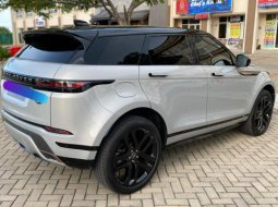 Dijual mobil Range Rover Evoque 2.0 AT 2019 di DKI Jakarta 9