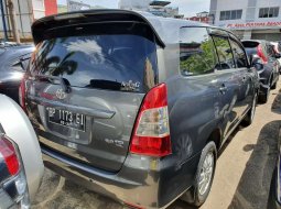 Mobil Toyota Kijang Innova 2012 2.0 G dijual, Pulau Riau 6